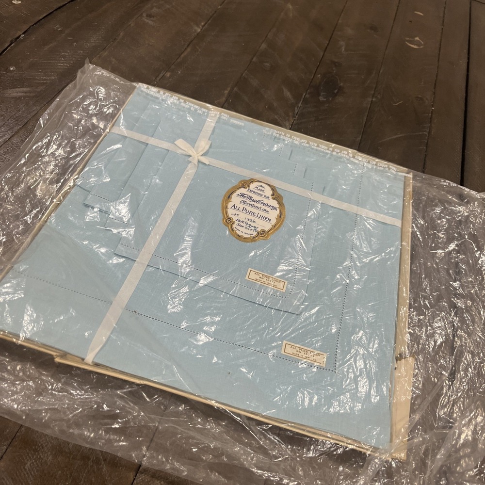 May Company Irish Linen‎ Lt Blue Napkins Tablecloth Set Blue NOS Vtg 40x40"